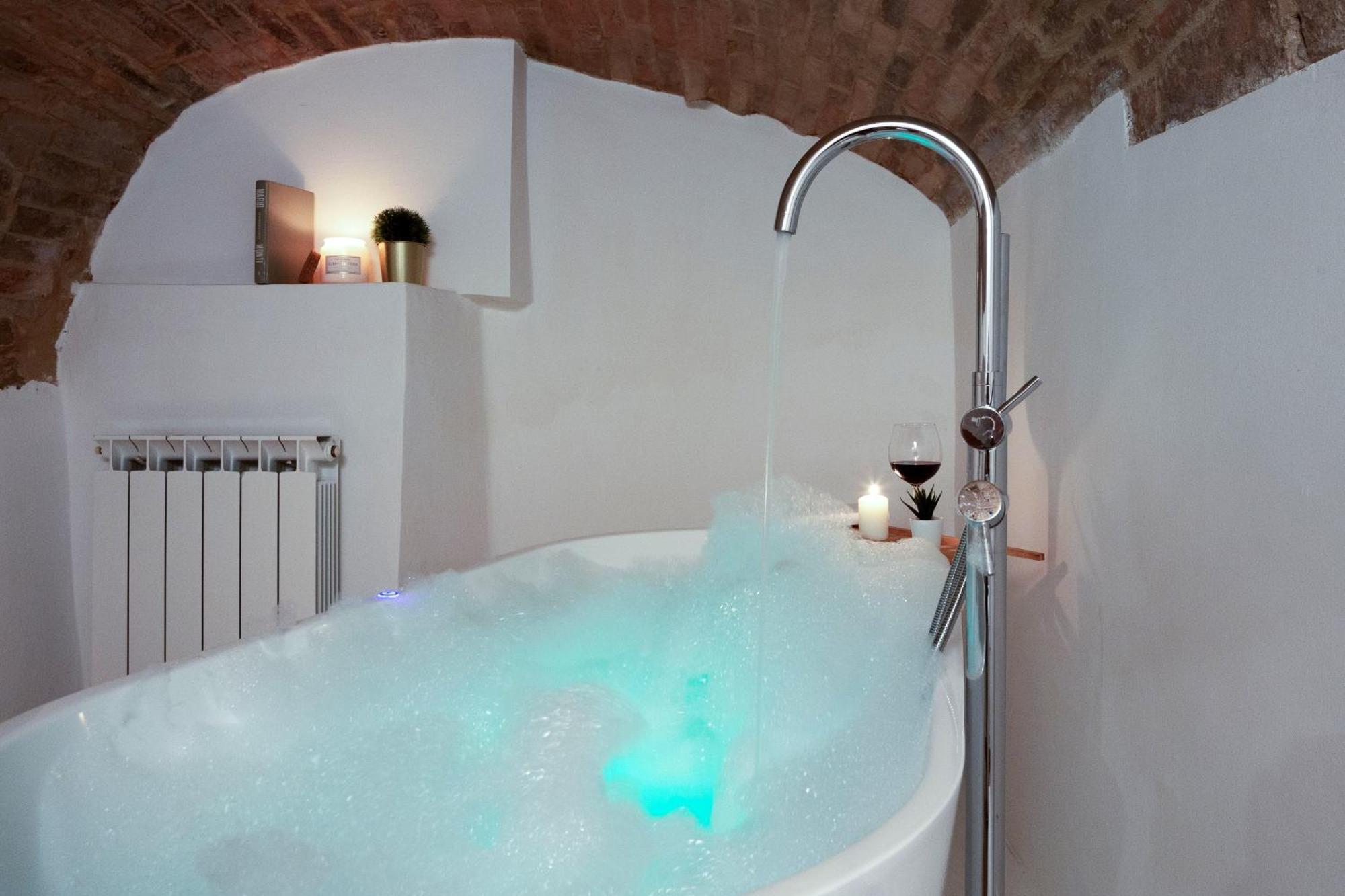 Medieval Flat With Whirlpool Bath 佩鲁贾 外观 照片